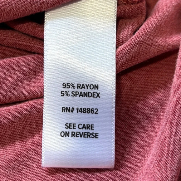 torrid  | Super Soft Knit Short Sleeve T Shirt - Picture 4 of 7